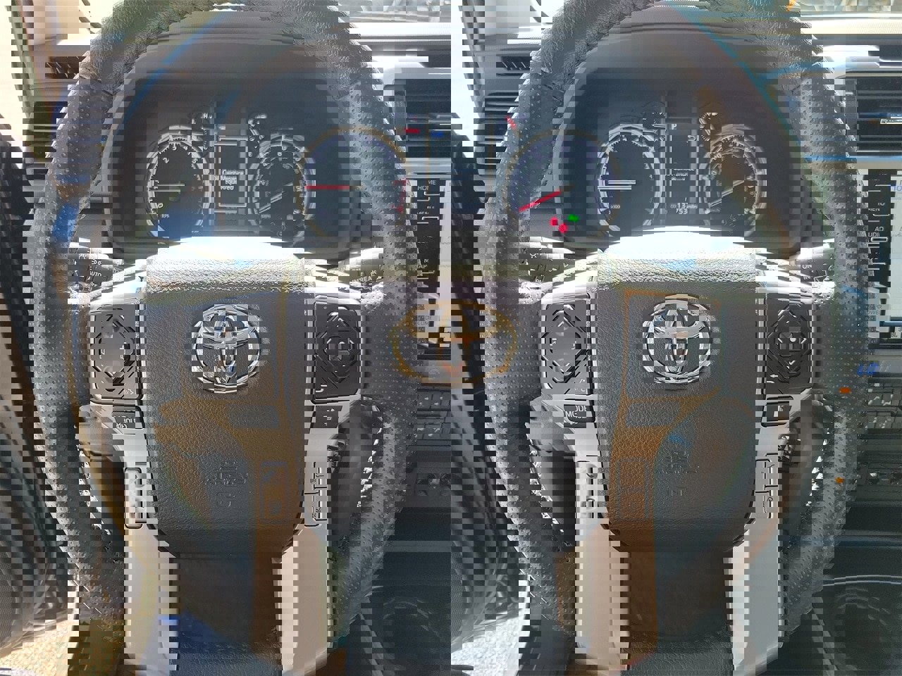 Used 2024 Toyota 4Runner Limited image 18