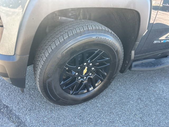 New 2026 Chevrolet Silverado EV LT w/ Plus Package image 10