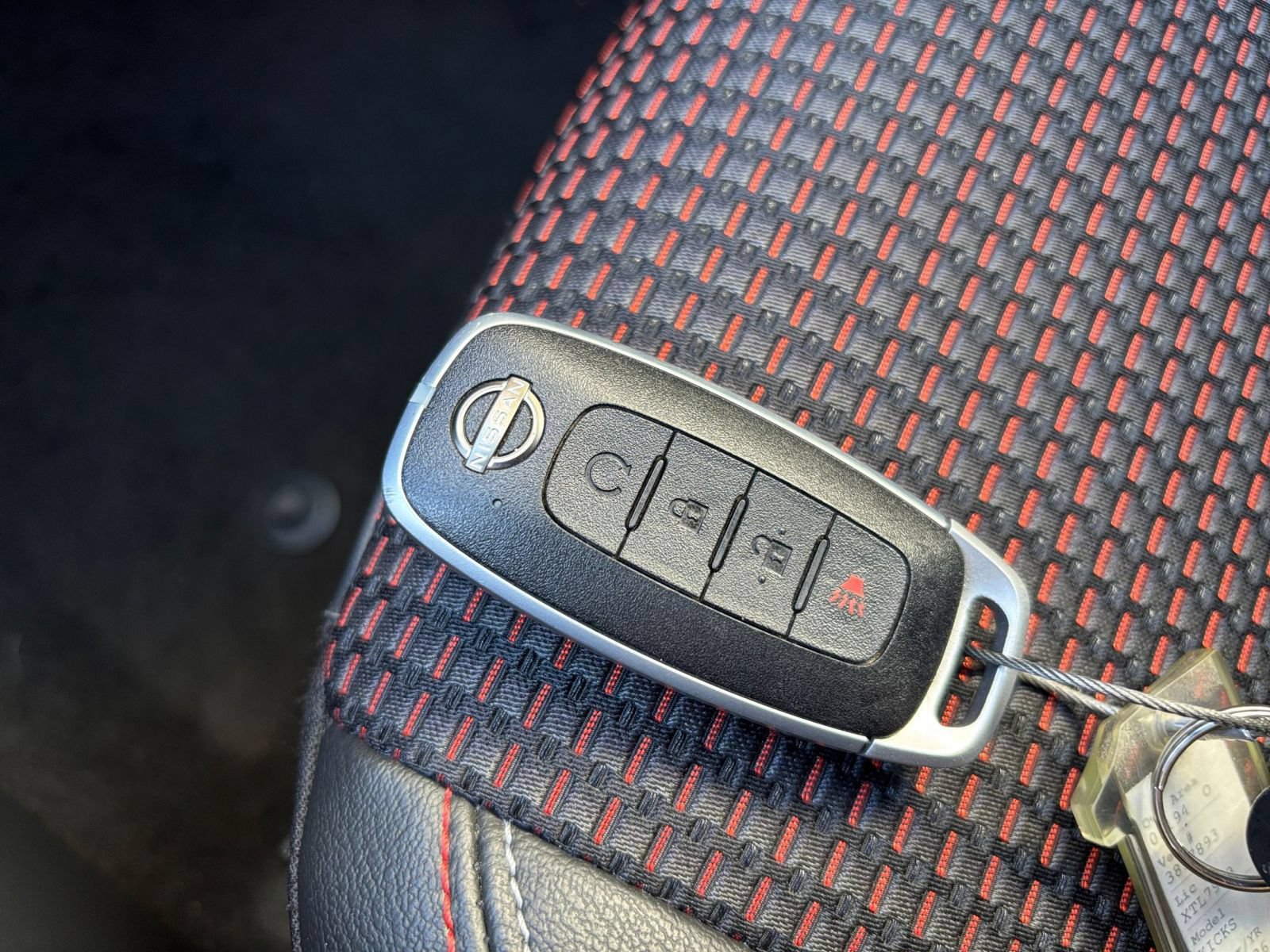 Used 2026 Nissan Kicks SR AWD/4WD image 22
