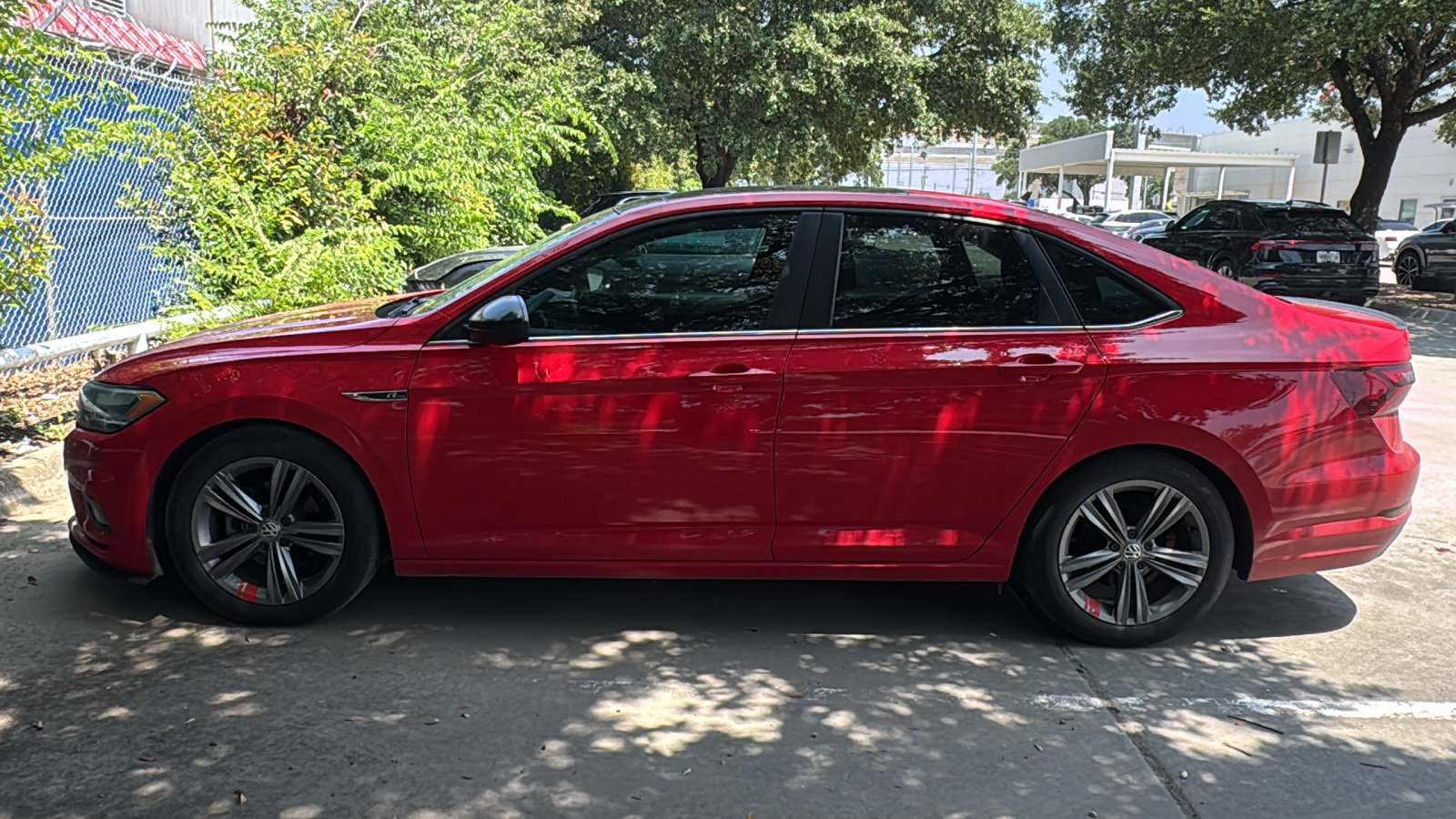 Used 2021 Volkswagen Jetta R-Line FWD image 3