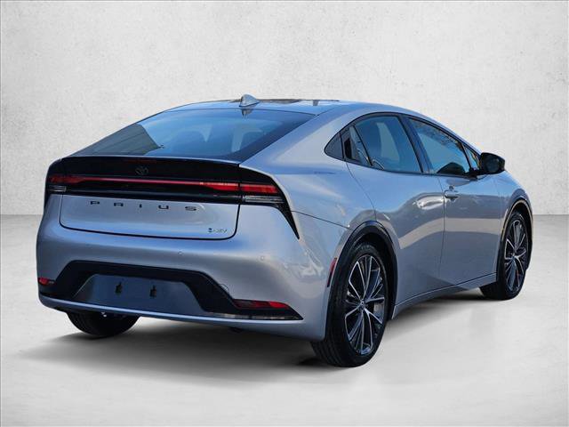 Used 2025 Toyota Prius XLE image 5