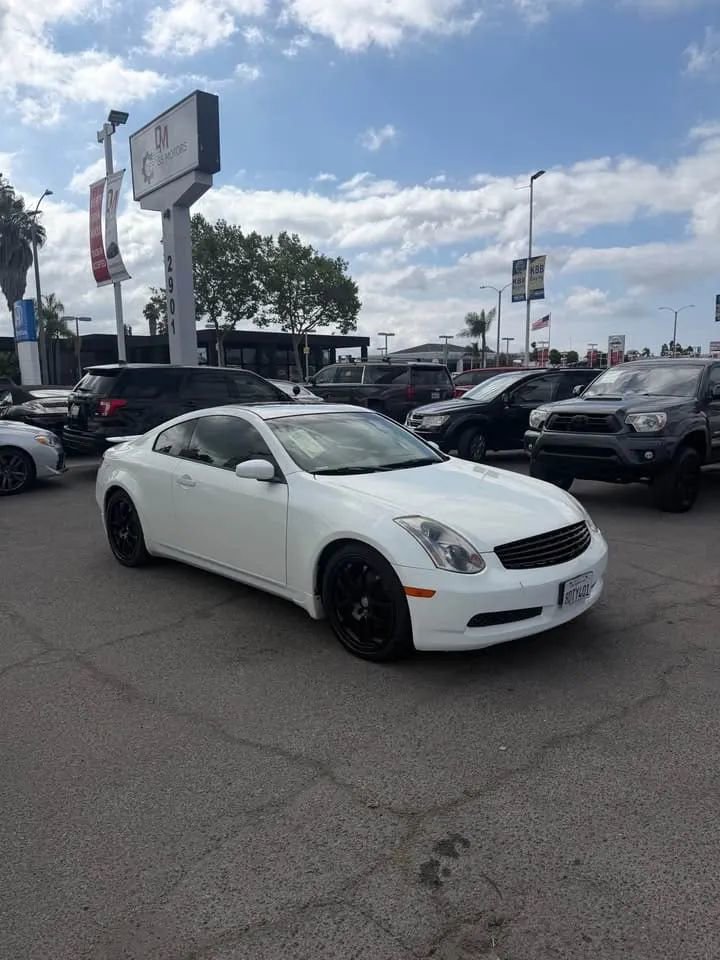 Used 2005 INFINITI G35 Coupe w/ (P01) Premium Pkg RWD image 4
