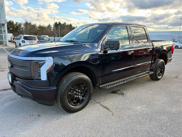 Used 2025 Ford F150 Lightning XLT image 6