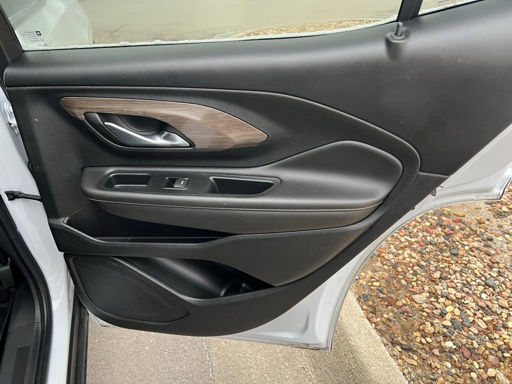 Used 2022 GMC Terrain Denali w/ Denali Premium Package image 24