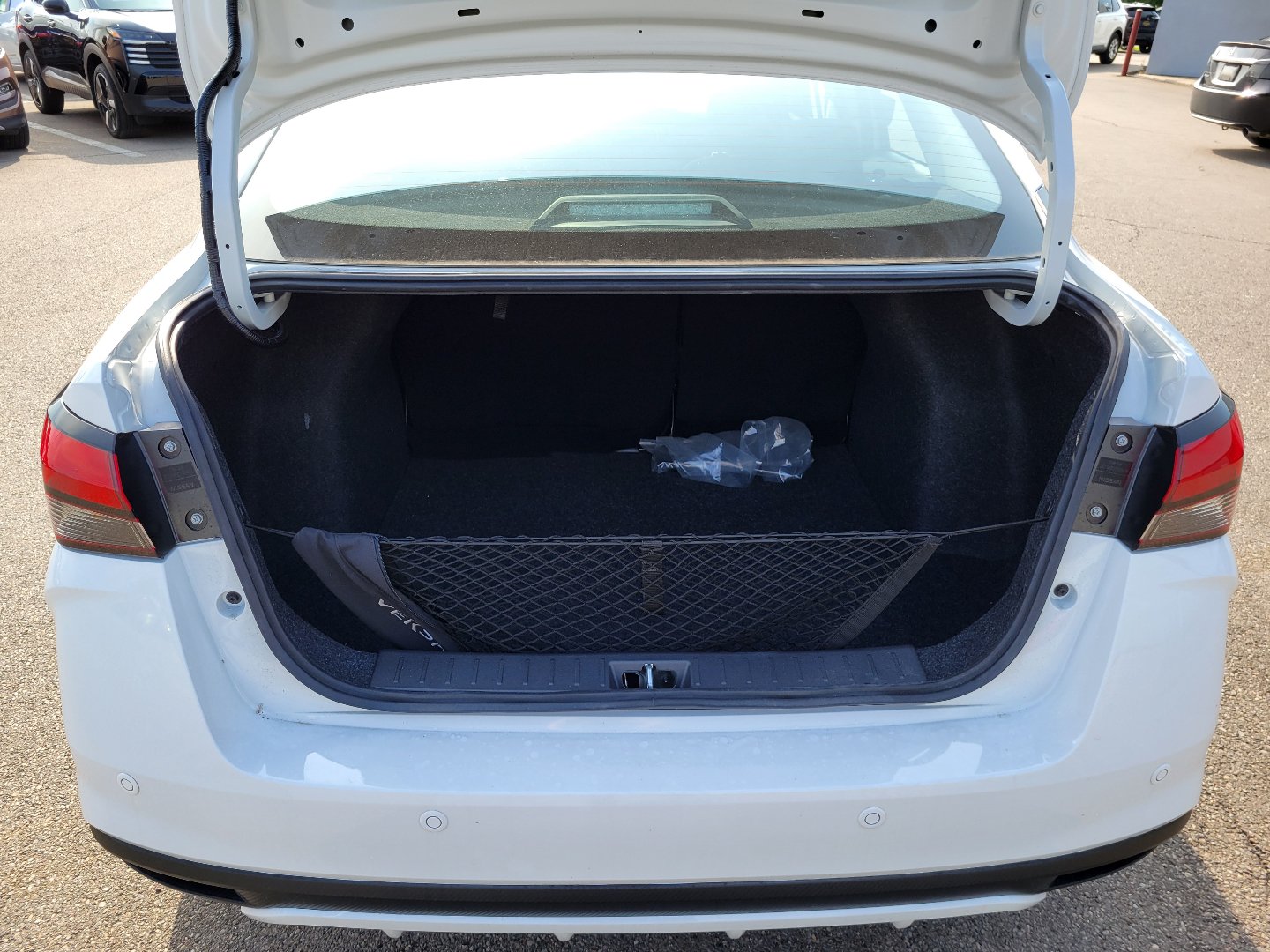 Certified 2025 Nissan Versa S w/ S Plus Package FWD image 8