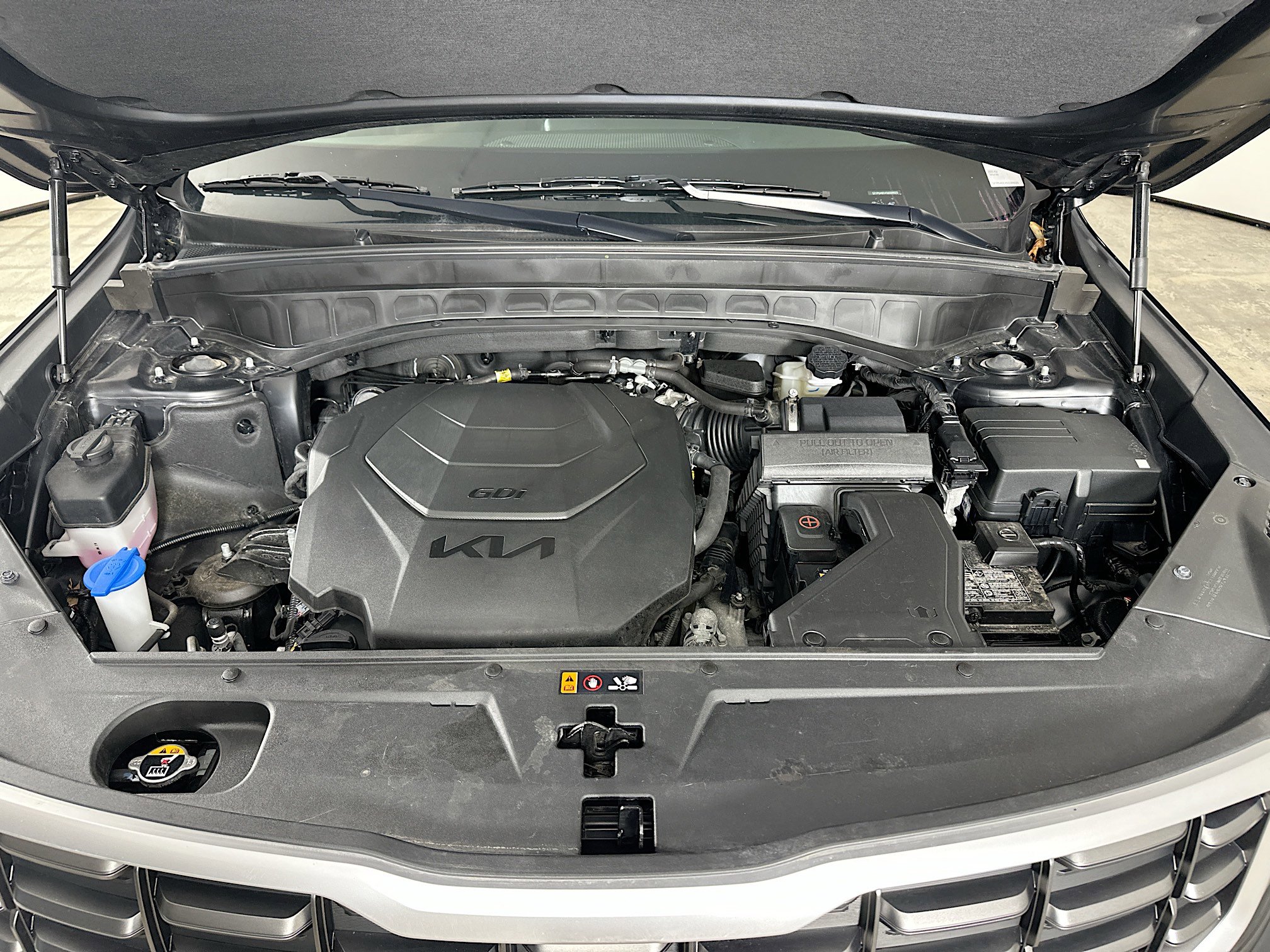 Used 2025 Kia Telluride S image 36