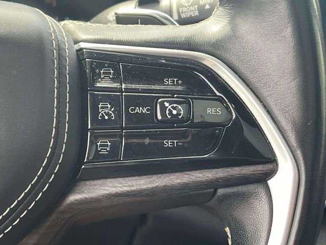 Used 2021 Jeep Grand Cherokee L Overland w/ Luxury Tech Group IV AWD/4WD image 31