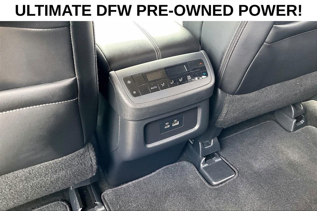 Used 2024 Nissan Pathfinder SL FWD image 27