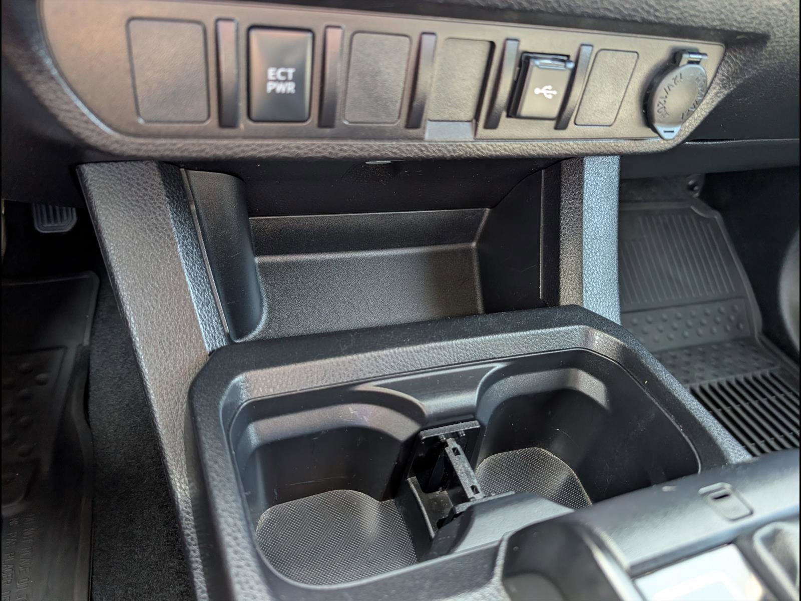 Used 2023 Toyota Tacoma SR image 16