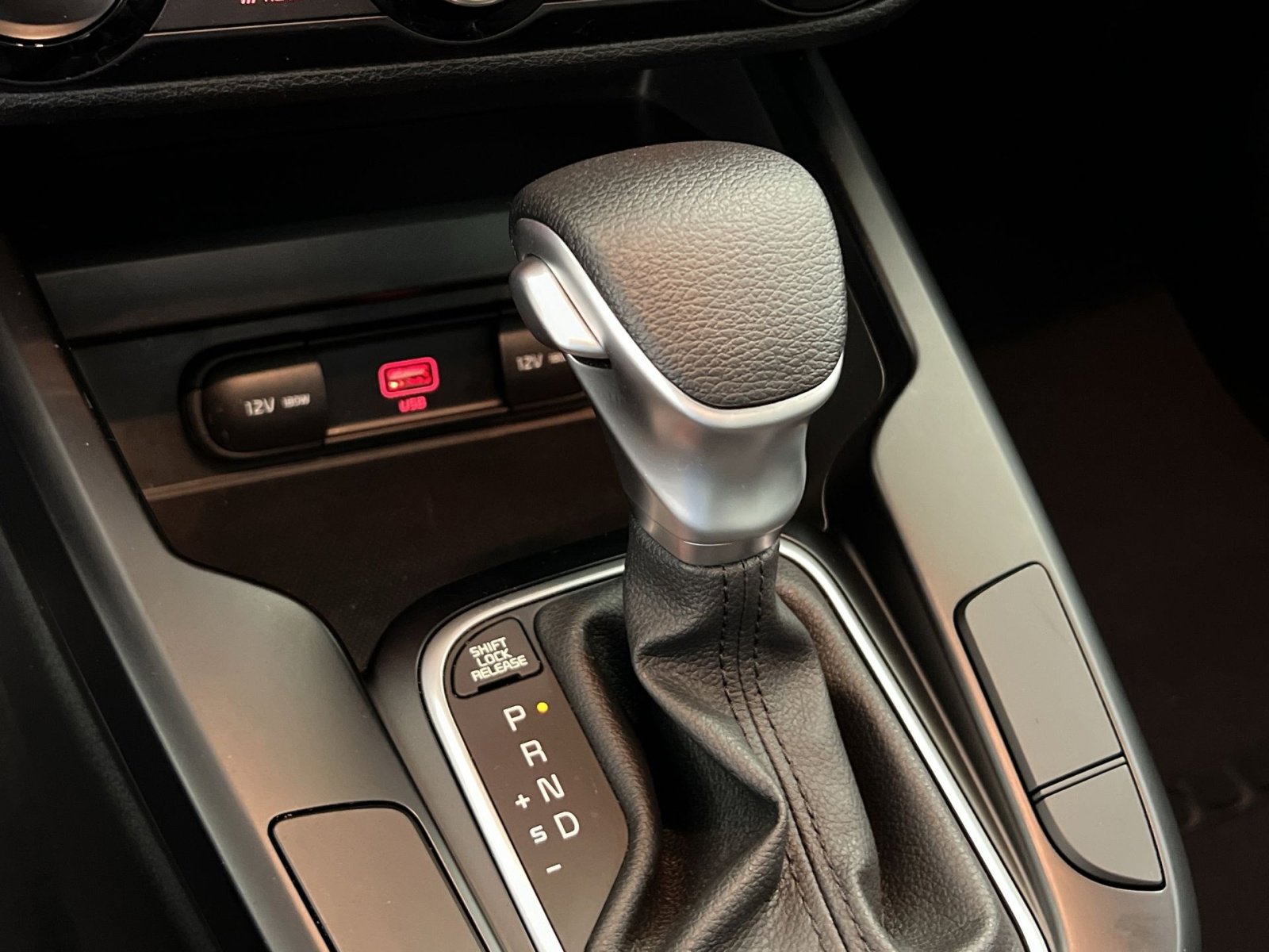 Used 2021 Kia Soul LX image 22