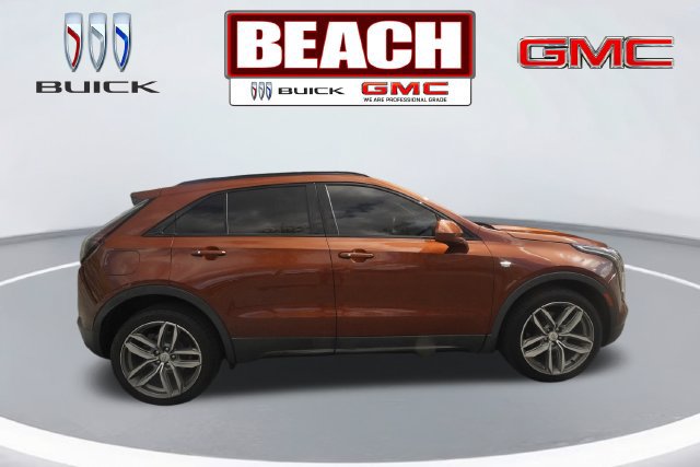 Used 2019 Cadillac XT4 Sport AWD/4WD image 2