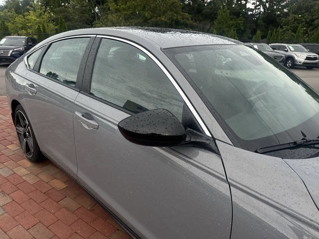 Used 2025 Honda Accord Sport image 18
