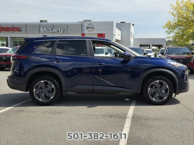 Used 2025 Nissan Rogue SV FWD image 6
