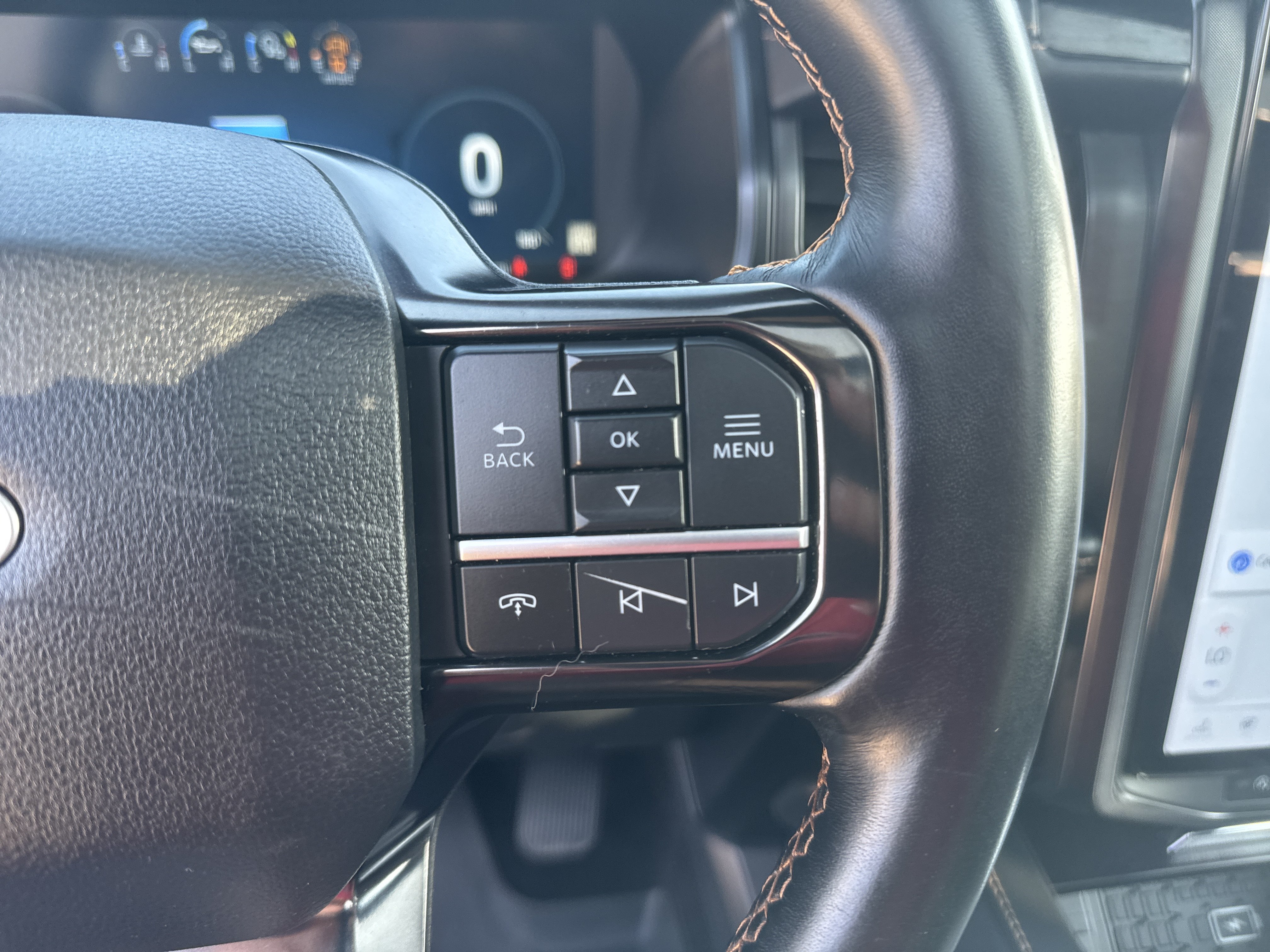 Used 2023 Ford Expedition Platinum AWD/4WD image 17