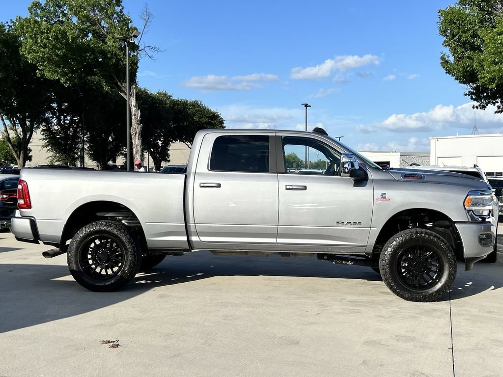 Used 2024 RAM 2500 Laramie AWD/4WD image 3
