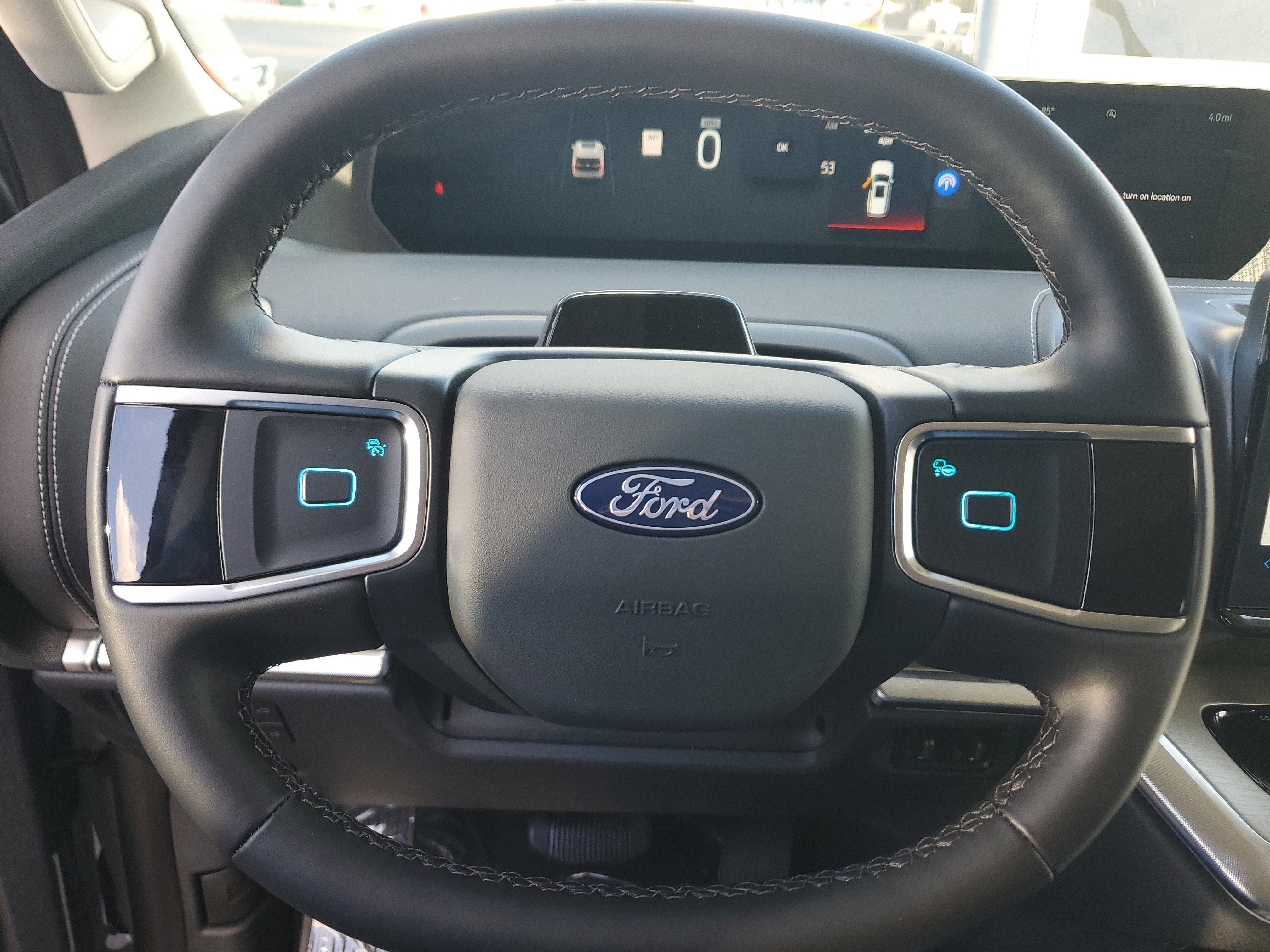 New 2026 Ford Expedition Platinum w/ Driver's Package AWD/4WD image 13