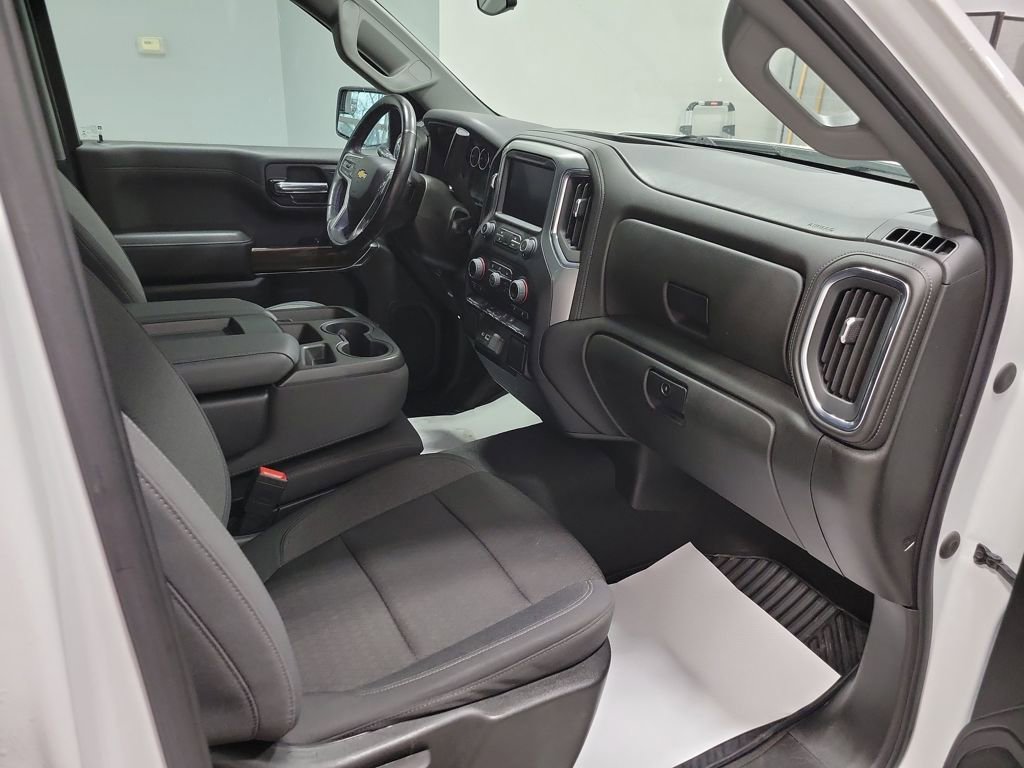 Used 2022 Chevrolet Silverado 1500 LT AWD/4WD image 5