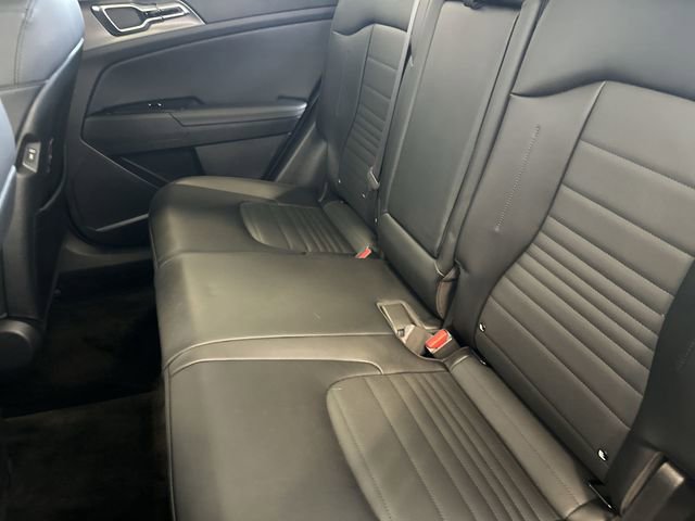 Used 2025 Kia Sportage SX Prestige image 27