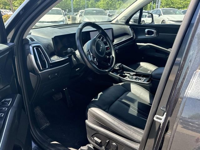 Certified 2024 Kia Sorento S FWD image 3