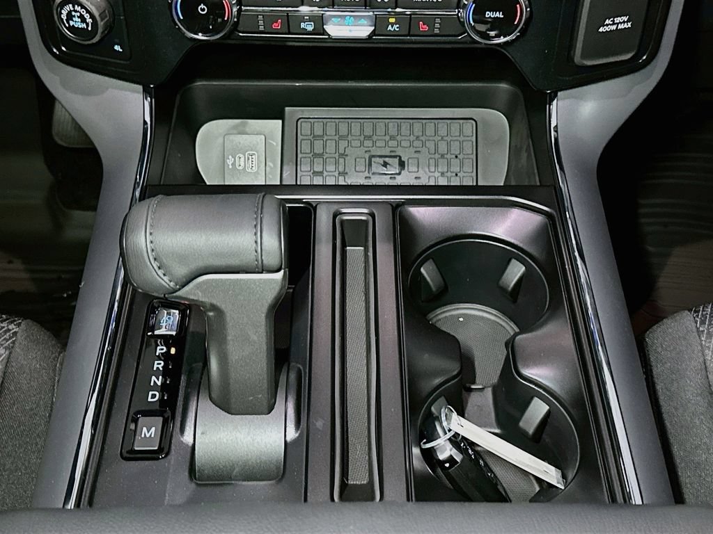 New 2026 Ford F150 XLT w/ Equipment Group 302A MID AWD/4WD image 16