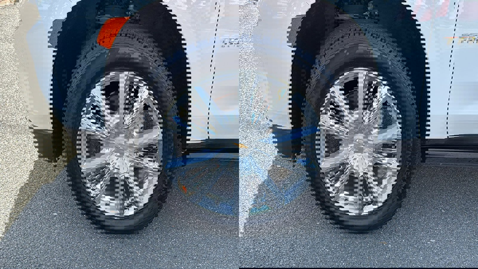 Used 2023 Chevrolet Tahoe High Country w/ LPO, Illumination Package image 10