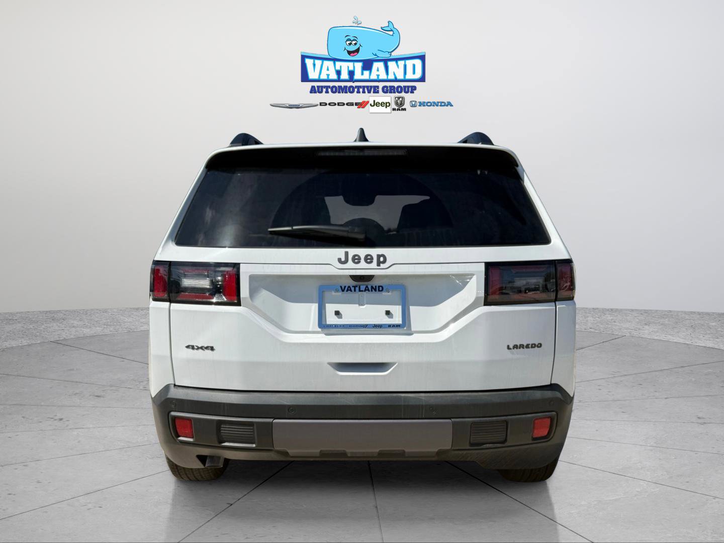 New 2026 Jeep Cherokee Laredo AWD/4WD image 4