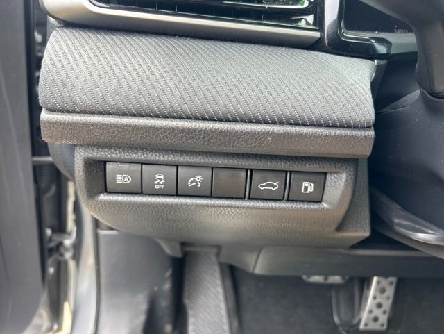 Used 2025 Toyota Camry SE w/ Multimedia Upgrade Package FWD image 19
