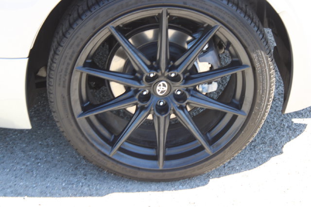 Used 2023 Toyota GR86 Premium RWD image 8