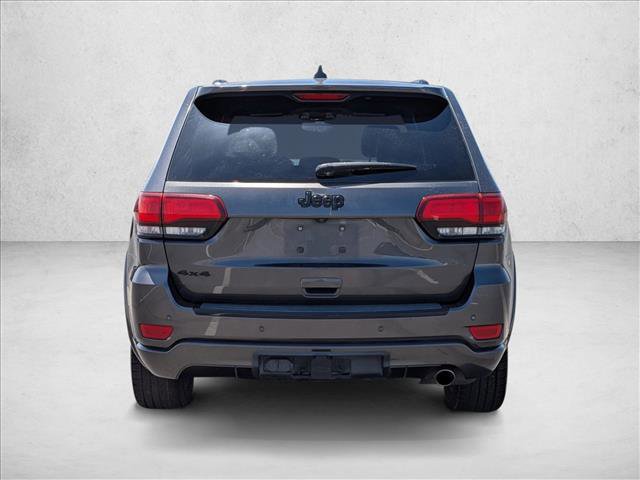Used 2017 Jeep Grand Cherokee Altitude AWD/4WD image 6