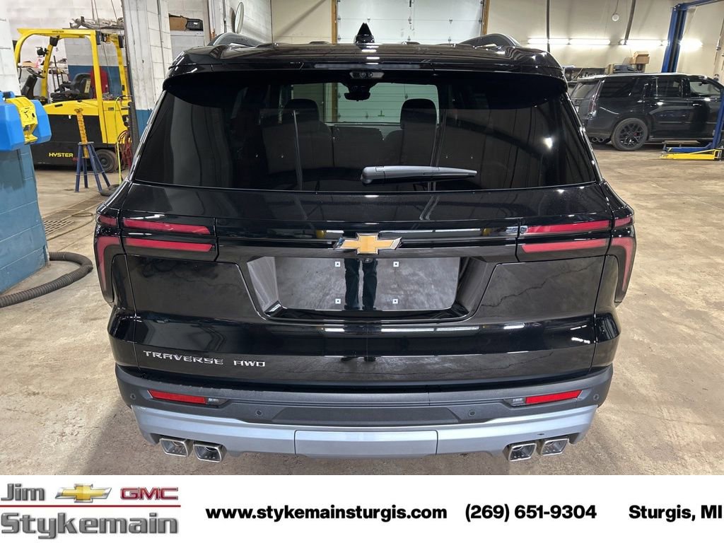New 2026 Chevrolet Traverse LT w/ Driver Confidence Package image 7