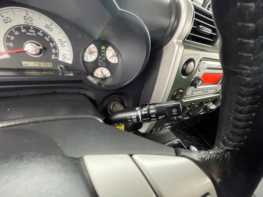 Used 2014 Toyota FJ Cruiser 4WD w/ Upgrade Package image 23
