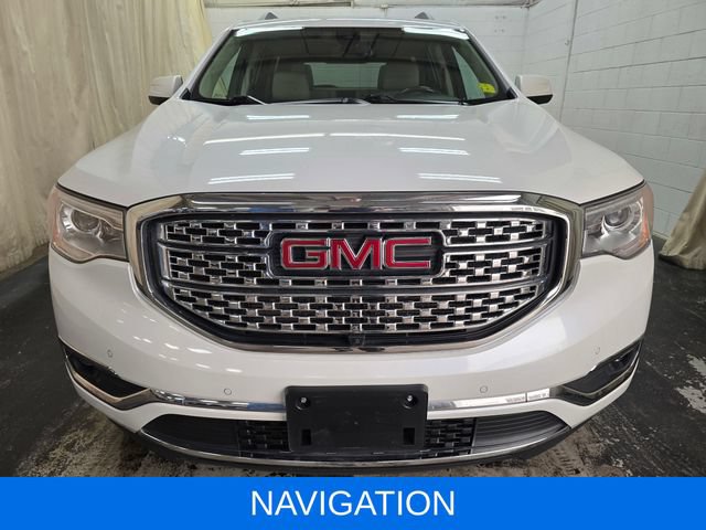 Used 2019 GMC Acadia Denali w/ Technology Package AWD/4WD image 3