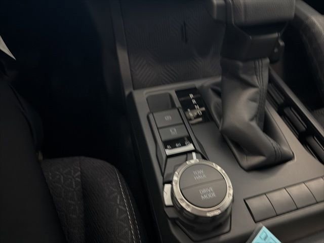 New 2026 Toyota 4Runner SR5 image 32