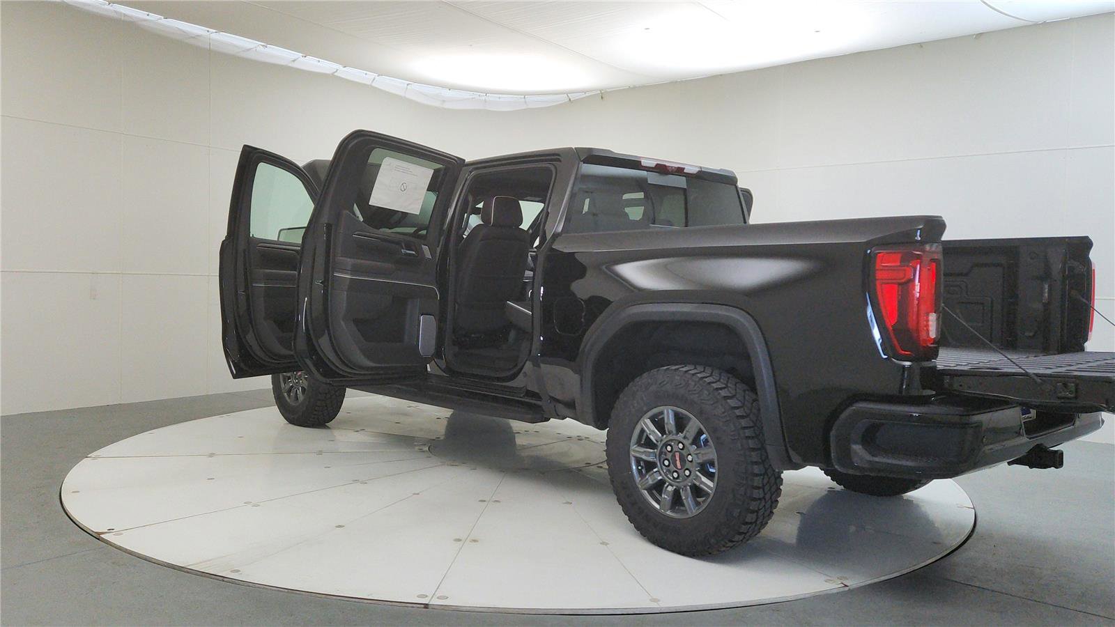 New 2026 GMC Sierra 1500 AT4X AWD/4WD image 11