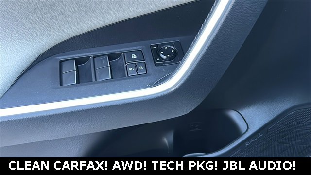 Used 2019 Toyota RAV4 Limited image 8