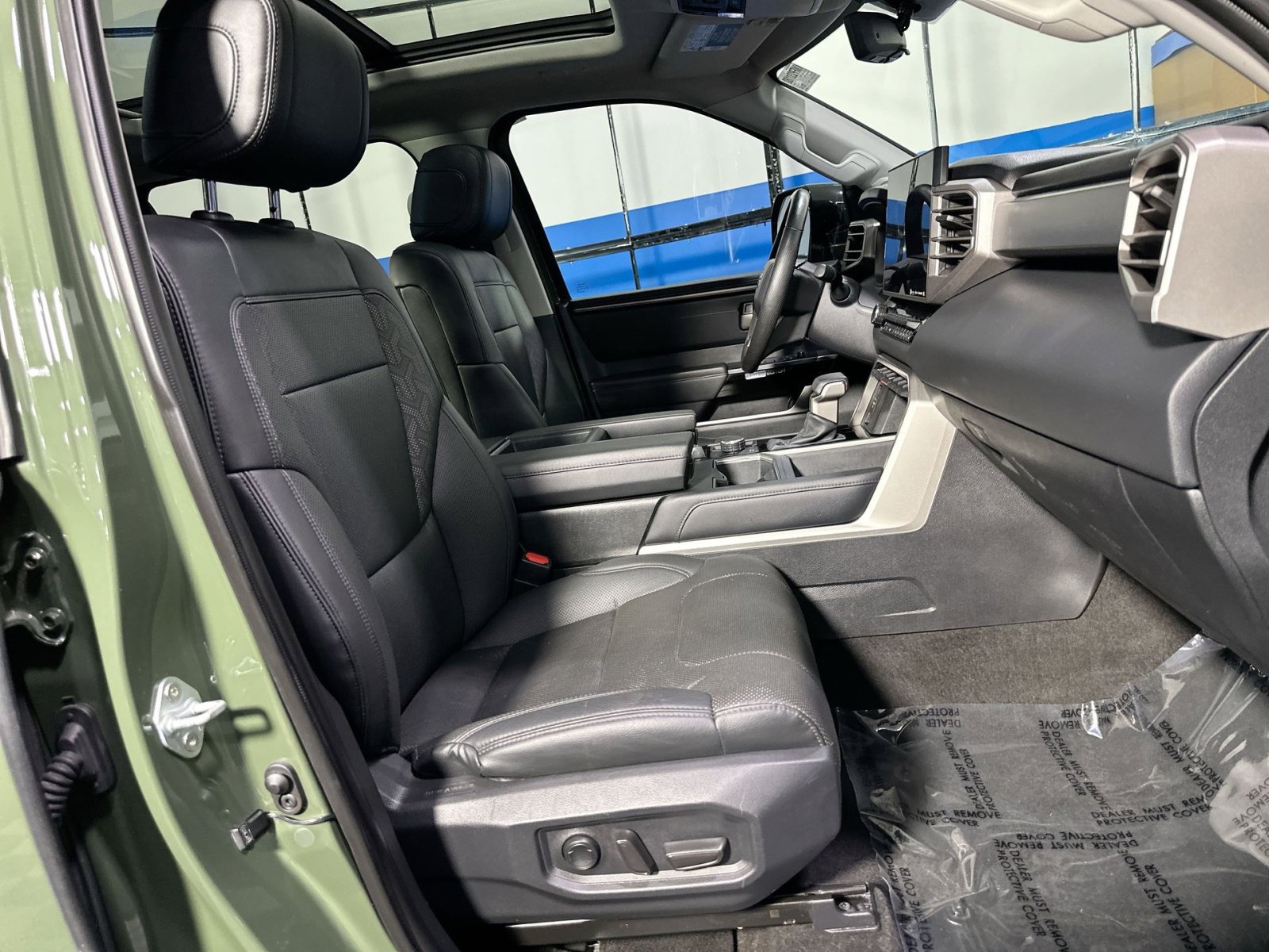 Used 2023 Toyota Tundra Limited image 36