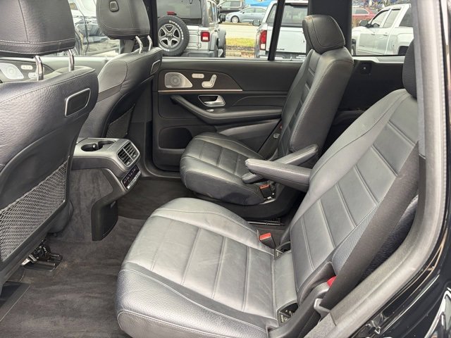 Used 2020 Mercedes-Benz GLS 450 4MATIC image 33