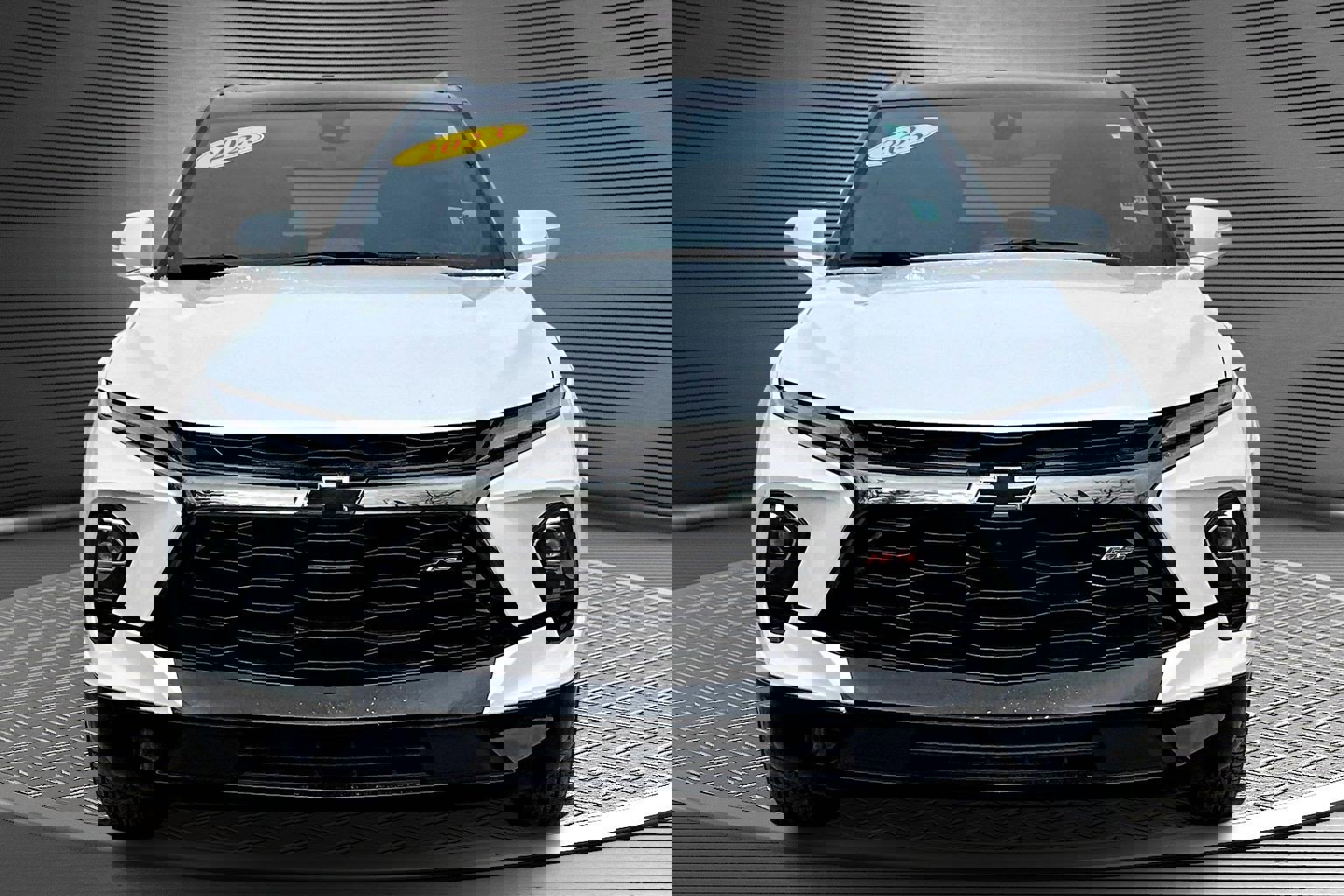 Used 2023 Chevrolet Blazer RS w/ Driver Confidence II Package image 2