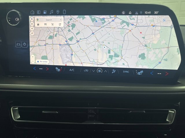 New 2026 Chevrolet Traverse LT w/ Sun and Wheel Package image 18