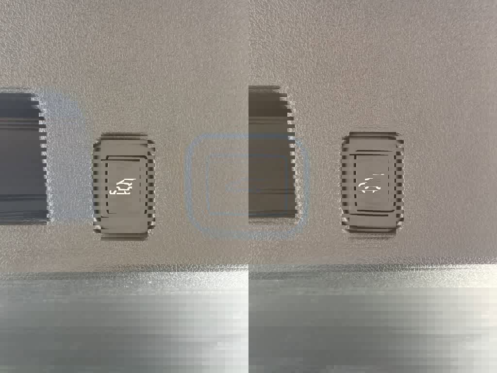 New 2025 GMC Acadia Elevation w/ Elevation Premium Package image 35