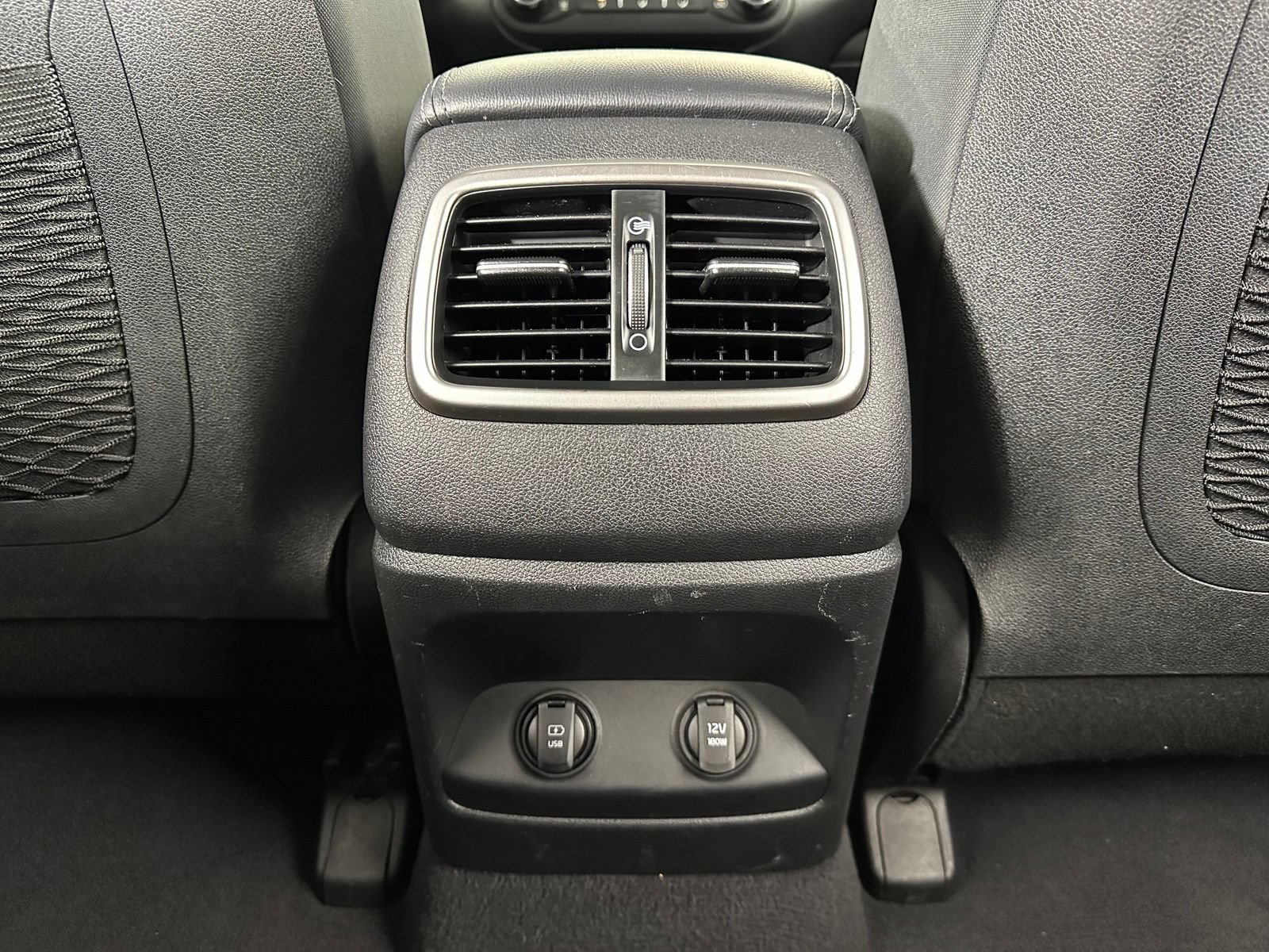Used 2020 Kia Sorento FWD V6 image 29