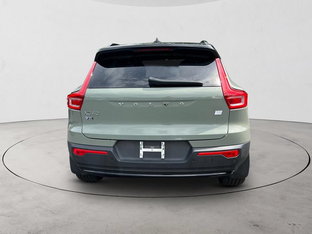 Certified 2023 Volvo XC40 Recharge Plus w/ Protection Package Premier AWD/4WD image 4
