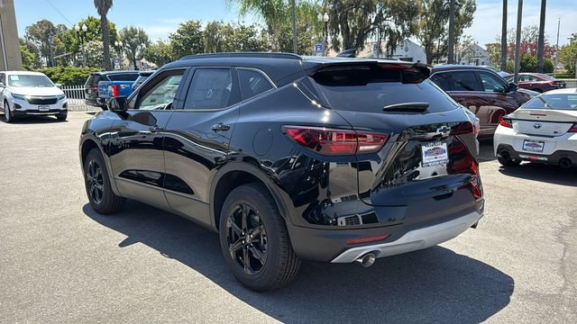 New 2026 Chevrolet Blazer LT w/ Convenience Package FWD image 5