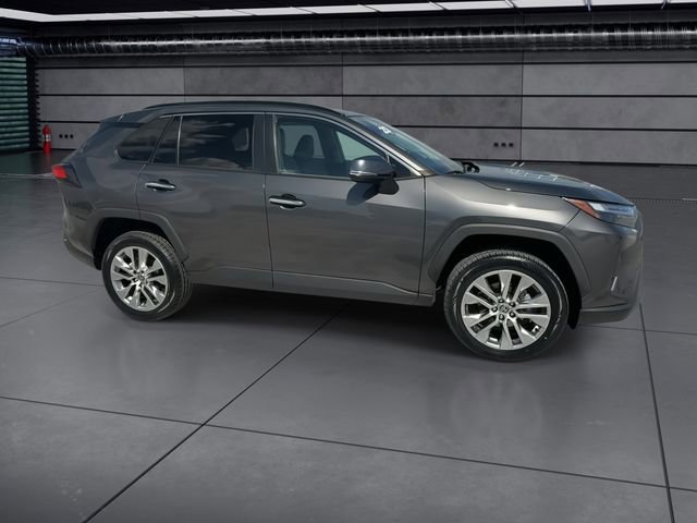 Used 2023 Toyota RAV4 Limited image 9