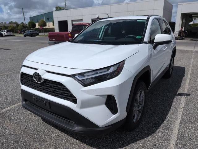 Certified 2025 Toyota RAV4 XLE AWD/4WD image 2