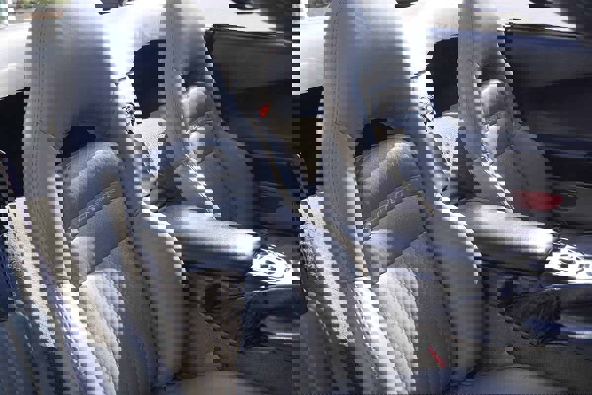 Used 1999 Chevrolet Corvette Convertible w/ Memory Pkg image 12