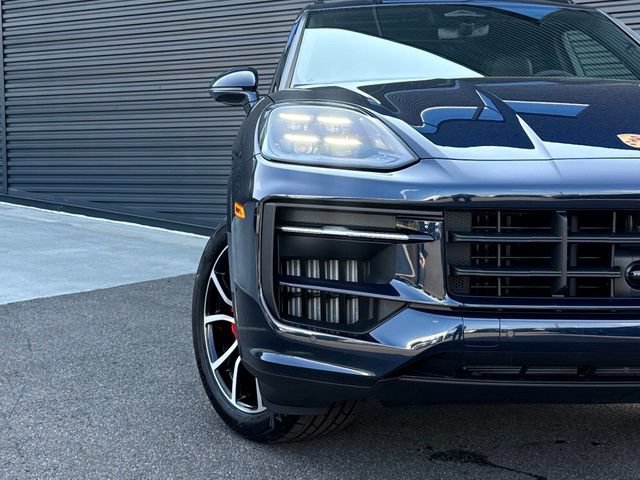 New 2026 Porsche Cayenne S AWD/4WD image 39