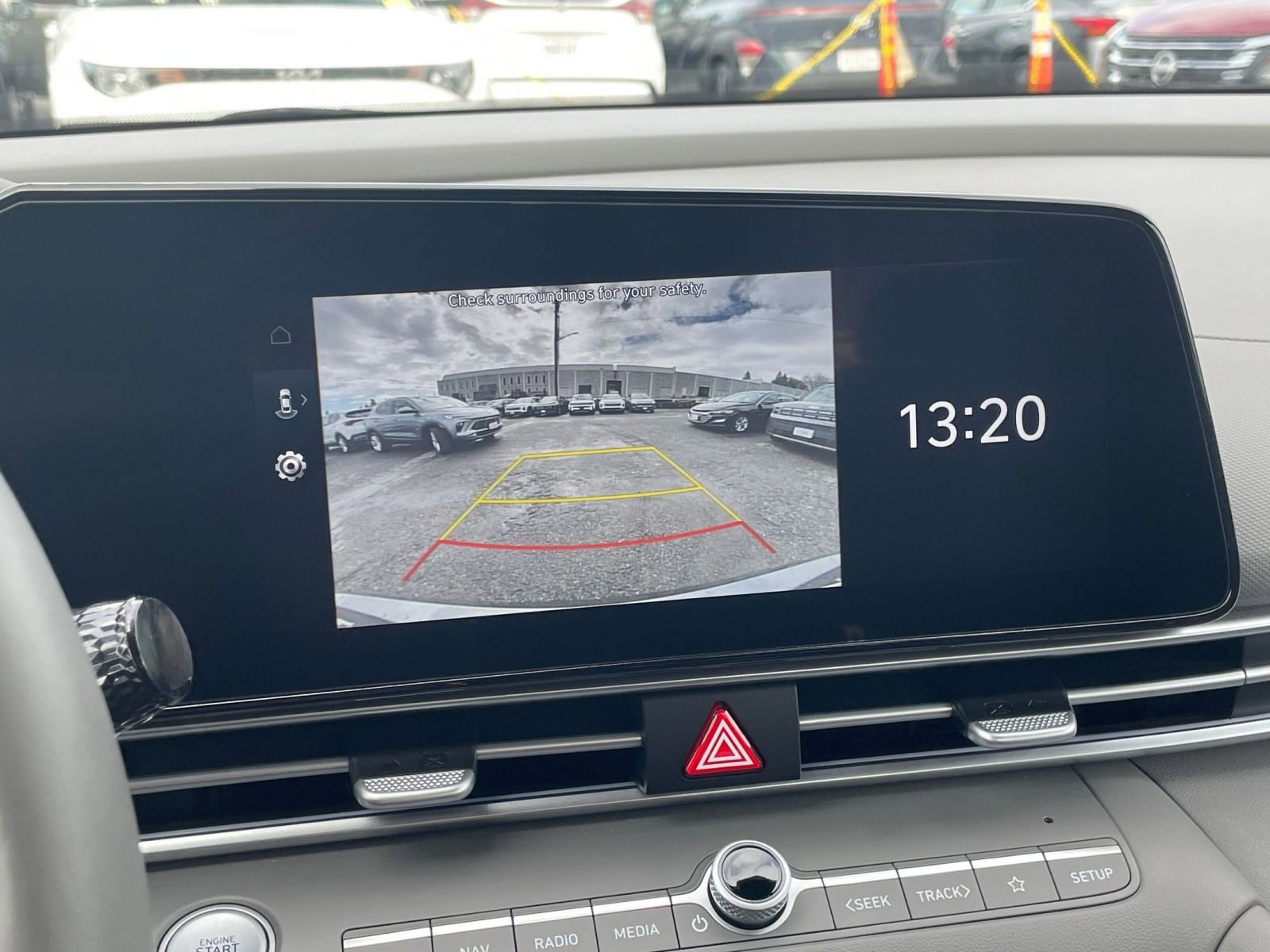 Used 2025 Hyundai Elantra SEL image 22