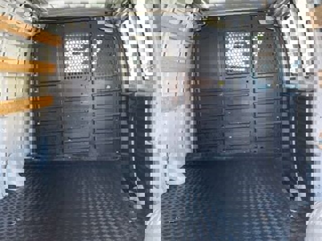 Used 2018 Chevrolet Express 2500 w/ Driver Convenience Package image 19