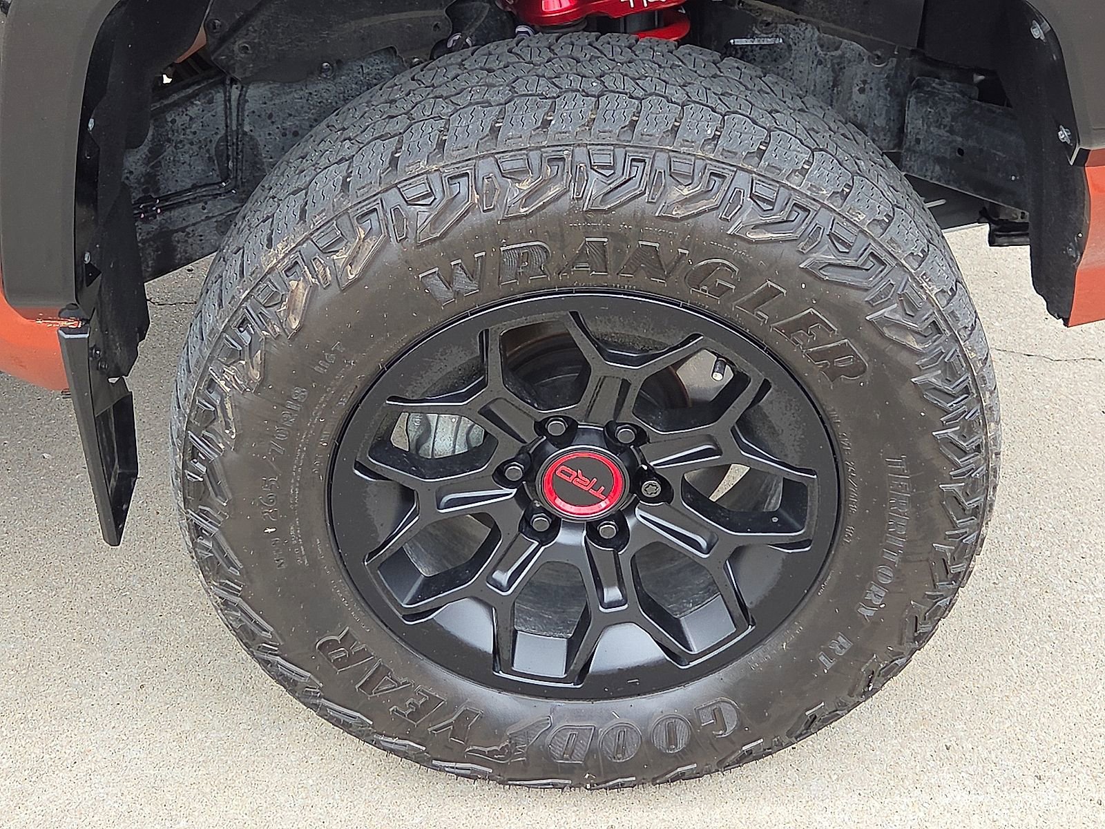 Used 2024 Toyota Tacoma TRD Pro image 7